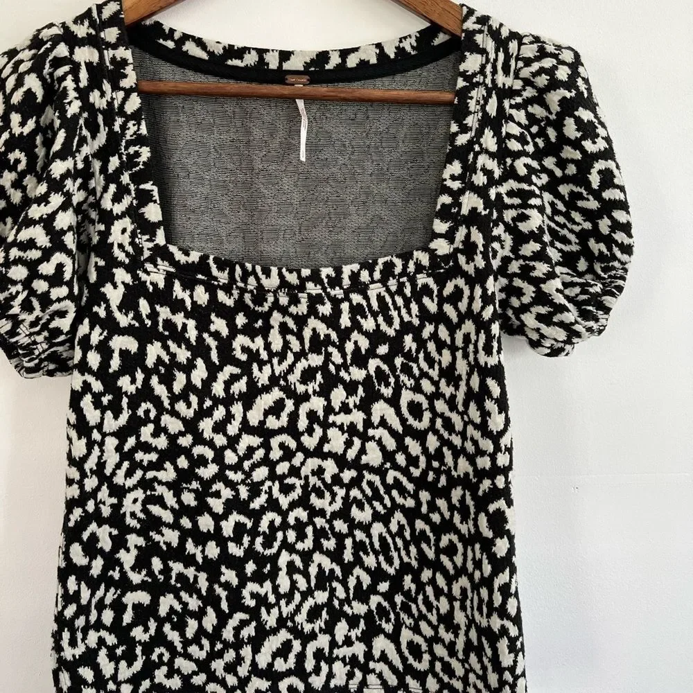 Free People No Type Leopard Print Square Neck Puff Sleeve Top Women's Small